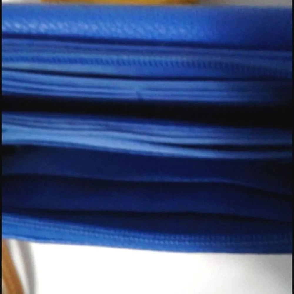 Nautica Blue & Tan Leather Multipocket Wristlet - Picture 6 of 7